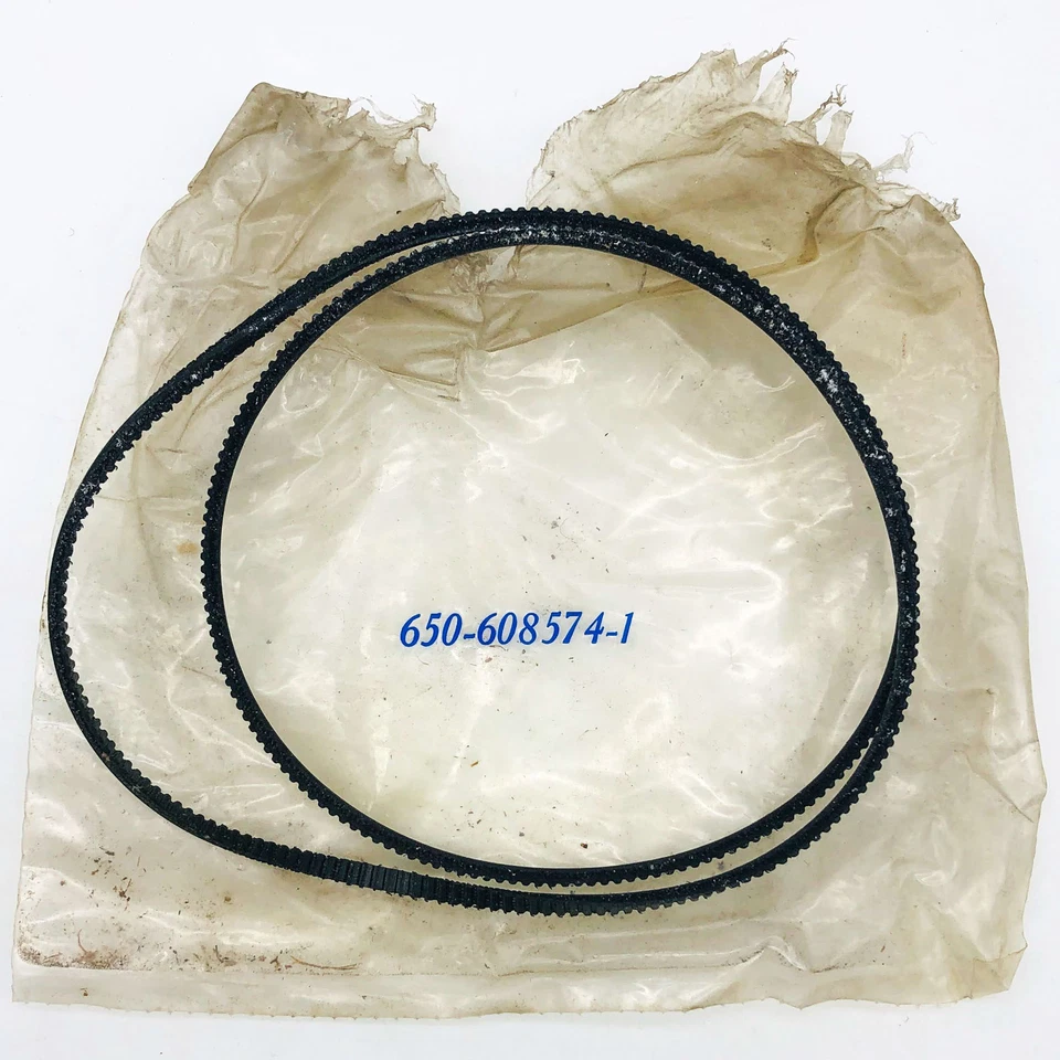 Lawn-Boy 608574 V Belt for Mower OEM New Old Stock NOS Open - Imagem 1 de 4