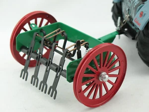Blechspielzeug - Traktor Zubehör Heuwender von KOVAP 0400 - Bild 1 von 1