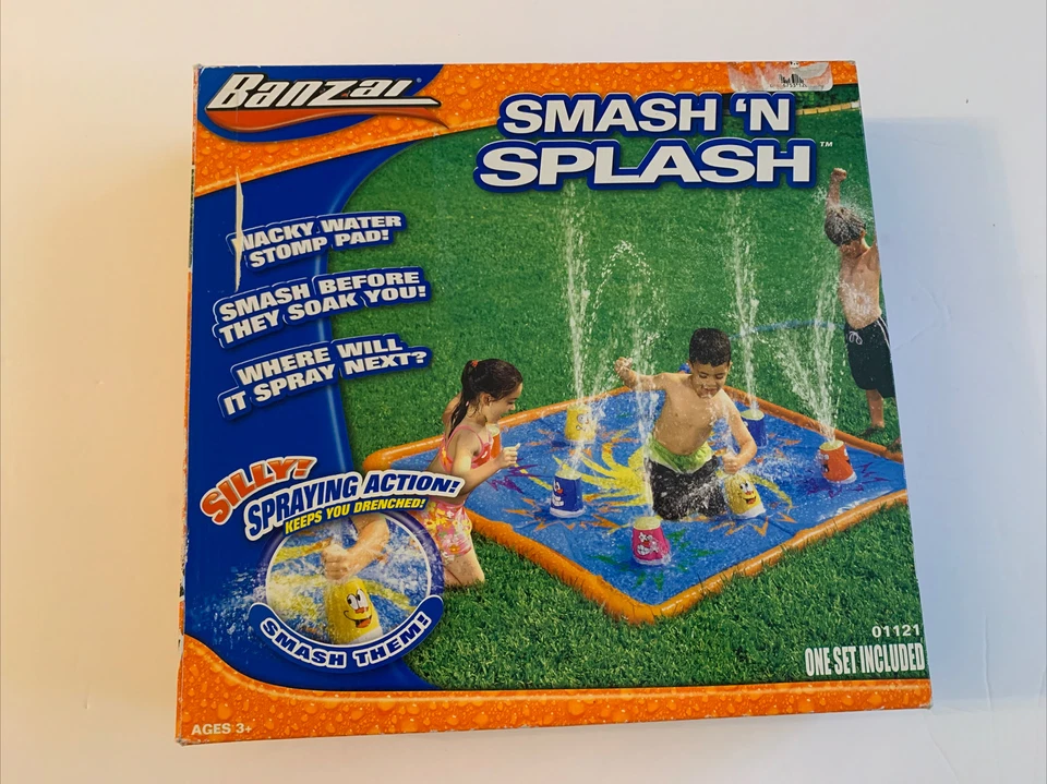 Banzai Smash 'N Splash (Wack A Mole) Gopher Field Water Sprinkle Play - Image 1 of 1