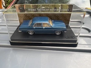 TRAX TR32D HOLDEN HR PREMIER SEDAN X2 OPTION, 1966, 1:43 - Picture 1 of 6
