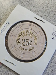 Foxy's Firehouse 25c $0,25 Las Vegas, Nevada Gaming Poker Casino Chip 21 - Foto 1 di 2