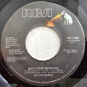 David Bowie (e) Boys Keep Swinging - Rare Excellent Condition 1979 Canadian 7" - Picture 1 of 4