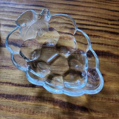 Studio Nova Grape Shaped Small Glass Candy Dish, 5.5” X 4” - Image 1 of 4