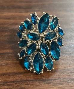 Vintage Sapphire Blue Rhinestone Cluster High Large Cocktail RING adjustable - Picture 1 of 5