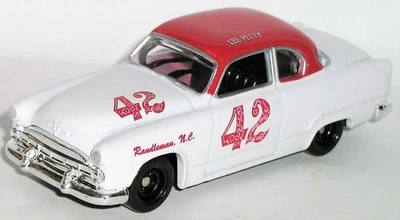 1/64 NASCAR LEGEND / RICHARD = LEE PETTY #42 / 1954 54 CHRYSLER WINDSOR Race Car - Image 1 of 3