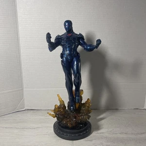 IRON MAN STEALTH ARMOR STATUE (2009) Bowen; Kucharek Brothers; #0680/1500 - Picture 1 of 6