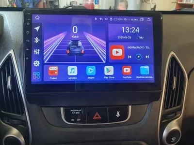 Autoradio Android 10" GPS CarPlay Android Auto per Hyundai ix35 Tucson 2009-2015 - Immagine 1 di 4