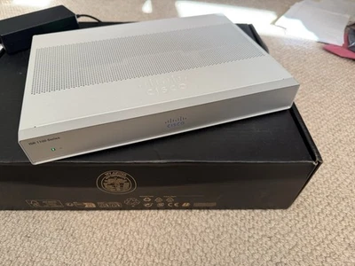 Cisco C1117-4P ISR Router - Image 1 of 2