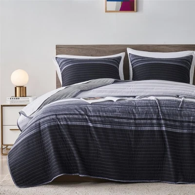 Full/Queen Quilt Bedding Set Black White Grey Patchwork Striped Quilt Set 2 Pi - Image 1 of 4