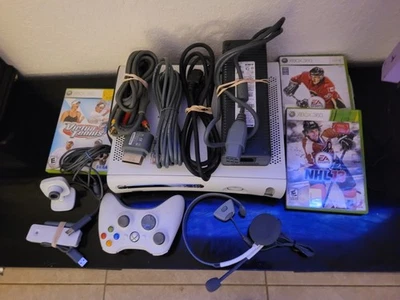 Xbox 360 Arcade 250gbDetachable HDD w/ Controller, cables,and accessories Bundle - Image 1 of 4
