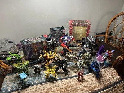 Transformers Lot Of 16 With Boxes - Image 1 of 4