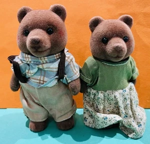 Sylvanian Families Timbertop Brown Bear Grandparents X 2 Figures Gus & Fern SB - Picture 1 of 4