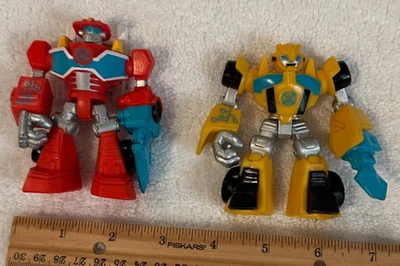 Playskool Heroes Transformers Rescue Bots Heatwave the Fire-Bot and Bumblebee Foto 1 de 4