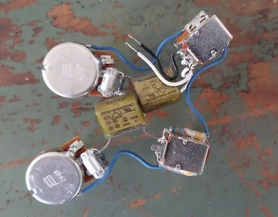 Arnés de cableado Gibson Les Paul años 50 Bourns 500 k 27 mm bobina dividida fuera de fase  - Imagen 1 de 4