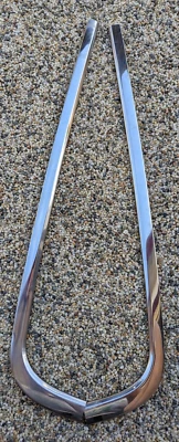 Buick Riviera Oldsmobile Toronado 1967 1966 1967 Eldorado parabrisas lateral moldura Foto 1 de 4