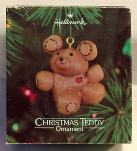 Hallmark 1980 Christmas Teddy Tree Trimmer Keepsake Ornament MIB - Picture 1 of 3