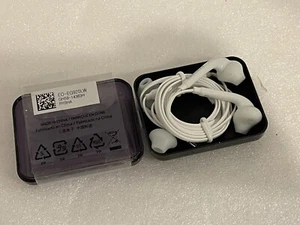 Samsung EO-EG920LW Stereo In-Ear Headset Weiß mit Smoky Black Hülle - Bild 1 von 3