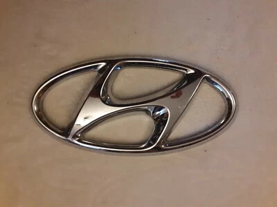 2007-2012 Hyundai Santa Fe Emblem Logo Symbol Badge Gate Rear Chrome OEM - Imagem 1 de 4