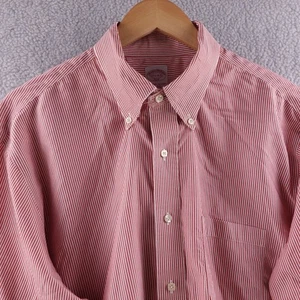 Brooks Brothers Camicia Uomo Striscia Rossa Senza Stiro Bottoni 17,5 4/5 Preppy Carriera - Foto 1 di 7