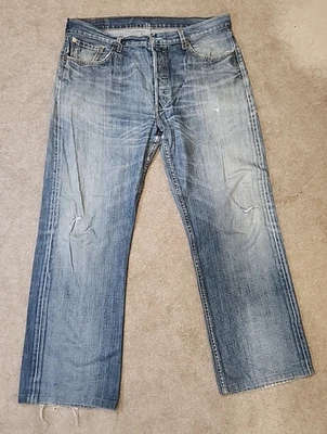Pantalones de mezclilla vintage años 00 LEVIS 501 desgastados descoloridos botón mosca TALLA W38xL34 (W38,5xL29) Foto 1 de 4