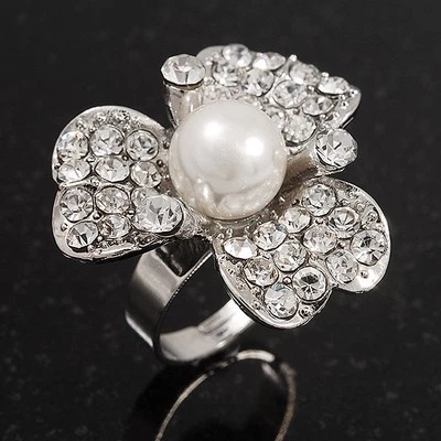 Anillo de cóctel margarita de cristal perla simulado de 3 pétalos en chapa de rodio - 3 cm Foto 1 de 4