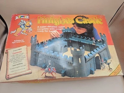 Vintage Timpo Knights With Parts And Toyway Castle With Box See All Pics  - Image 1 of 4