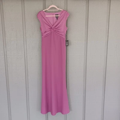 Vestido Adrianna Papell satinado crepé torcido delantero talla 8 formal cuello en V en rosa malva Foto 1 de 4