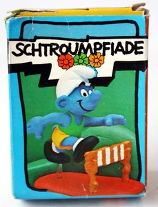 VINTAGE 1980 SUPER SMURFS HURDLER SMURF PEYO SCHLEICH 4.0511 W. GERMANY NEW ! - Picture 1 of 6
