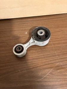 HONDA CIVIC 2.2 CDTI MK8  TOP ENGINE MOUNT - Imagen 1 de 5