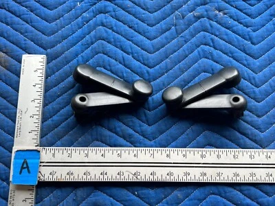 1993-2000 Ford Ranger Window Crank Handle LH&RH Driver Passenger Pair OEM#178MC - Image 1 of 4
