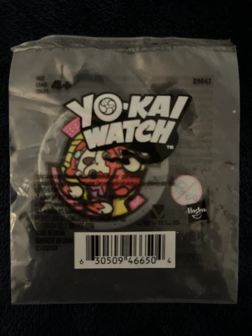 Hasbro Yokai Yo-Kai Watch Paw Of Fury Exclusive Medal *SEALED* NEW Cover
