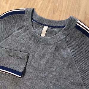 Athleta Canyon Colorblock Sweater Large Gray Merino Wool Pullover Thumb Holes - Picture 1 of 8