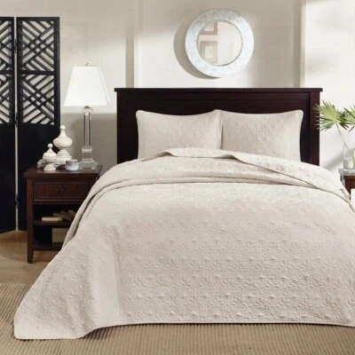 King Size Bedding Oversized 3 Pc Cream Bedspread Quilt Set Elegant 120 x 118" - Image 1 of 4