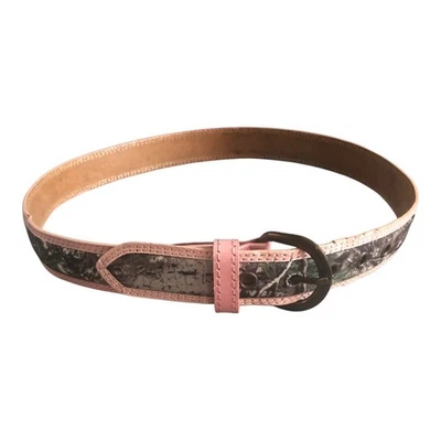 Women’s Genuine Bonded Leather Pink Camo Belt Size L - Image 1 of 4