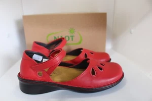 SHOES/FOOTWEAR - Naot Motif shoe kiss red - Picture 1 of 6