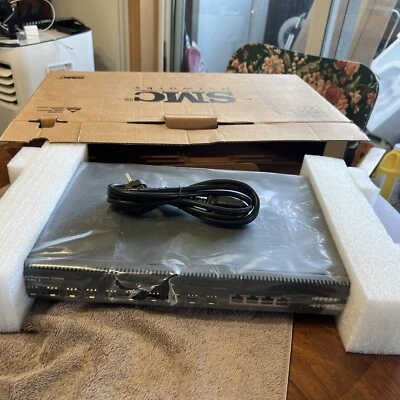 smc networks tiger switch 1000 smc8612xl3 - Image 1 of 4