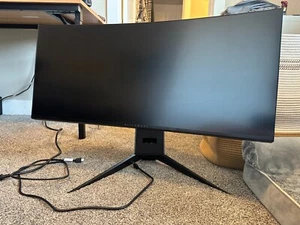 Alienware AW3418DW 34” Curved UltraWide QHD Gaming Monitor 120Hz G-Sync - Picture 1 of 5