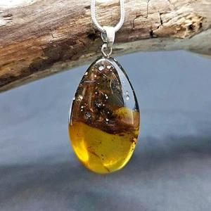 6.4 grams Genuine Baltic Amber Honey Multicolor Pendant - Picture 1 of 5