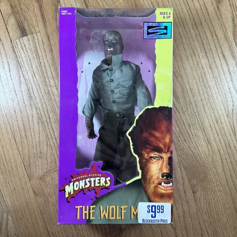 The WOLF MAN  12” Universal Studios Hasbro Signature Series 1998 In Box Rare! Cover