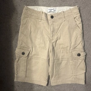 Abercrombie Kinder khakifarbene Cargoshorts für Jungen Größe 15/16 - Bild 1 von 4