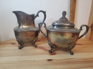 1847 Rogers Bros Narzisse 9903-04 Vintage versilberter Griff Sahne & Zucker DD - Bild 1 von 13