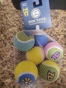 Raro: Juguete Life Is Good para perros, 6 pelotas de tenis, buenas vibraciones, multicolor con chirrido - Imagen 1 de 4