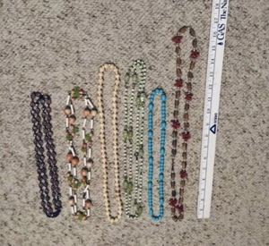 Lot Of Vintage Glass Plastic Necklaces. GUC - Picture 1 of 5