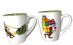 Menge 2 Weihnachtstassen Elchpakete Elch mit Baum Kaffee heiß Kakao Teebecher - Bild 1 von 15
