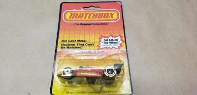 VINTAGE  MATCHBOX MB16 FORMULA RACER CAR 1984 CARD 1983 - Image 1 of 4