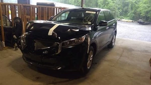 Transfer Case 2.4L Fits 17-19 SPORTAGE 1494680 - Picture 1 of 6