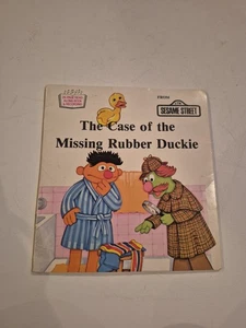 The Case Of The Missing Rubber Duckie Sesame Street Read Along Recording - Foto 1 di 7