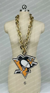 New NHL Pittsburgh Penguins BIG Fan Chain Gold Necklace Foam MI USA - Picture 1 of 3