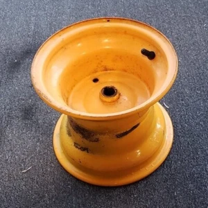 Räder Felgen von PoulanPro PD25PH48STA Rasentraktor - Bild 1 von 4