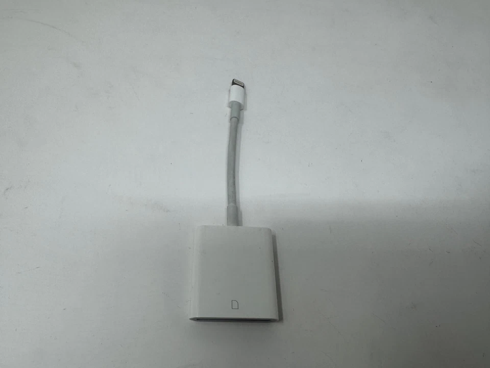 Apple Lightning to SD Card Camera Reader  Genuine OEM A1441 iPhone iPad - Image 1 of 1